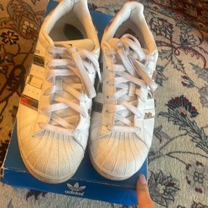 Adidas Superstar